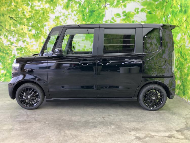 ホンダ N-BOXカスタム ターボ ブラック スタイル の中古車詳細 (登録済