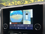 【パノラミックビューモニター】専用のカメラにより、上から見下ろしたような視点で360度クルマの周囲を確認することができます☆死角部分も確認しやすく、狭い場所での切り返しや駐車もスムーズに行えます。