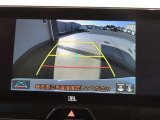 バックガイドモニターで、後方を確認しながら安心して駐車することができます。運転初心者も熟練者も必須の機能ですよ!