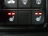 寒い冬でも暖かポカポカのシートヒーターが装備されています。