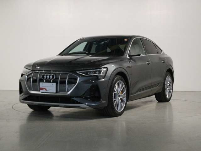 e-tronスポーツバック 55 クワトロ 1st エディション バーチャルエクステリアミラー...