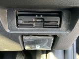 ビルトインタイプのETCです。スッキリしていますね。納車時にはセットアップいたしますので、すぐにお使いいただけます。