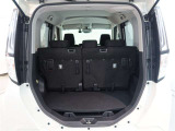 開口部の広いラゲージスペースは、ゴルフバックなどの荷物もラクラク積み込めます。