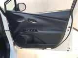 運転席前面ドア部分です♪