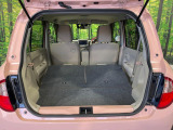 後席を格納すると、これだけの広さが!シーンに合わせたシートアレンジで、大きな荷物も積むことが出来ます♪