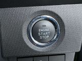 ★プッシュスタートスイッチ★キーをとり出さなくてもワンタッチでエンジン始動することができます!