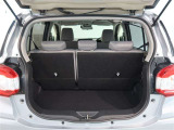 広々としたラゲージスペースを備えています。大きなものや長さのある荷物もしっかりと積み込めます。