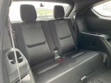3列目シートはもちろん状態良好☆大人でもゆったりと座って頂けますので、大人数でのお出かけもラクラクです♪ご家族で、気の知れた仲間で、ドライブに行くのが楽しみですね♪