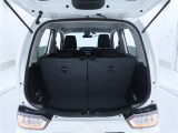 開口部の広いラゲージスペースは、ゴルフバックなどの荷物もラクラク積み込めます。