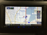 ナビを装備。タッチパネル式で使いやすく、お出かけもラクラクです。