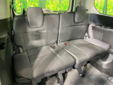 3列目シートはもちろん状態良好☆大人でもゆったりと座って頂けますので、大人数でのお出かけもラクラクです♪ご家族で、気の知れた仲間で、ドライブに行くのが楽しみですね♪