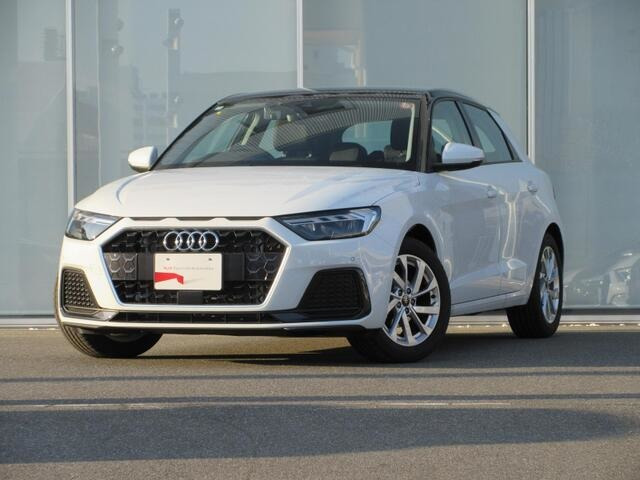 A1スポーツバック 25 TFSI アドバンスド 