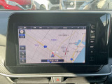 純正9インチメモリーナビゲーションは大画面・タッチパネルで操作も簡単!