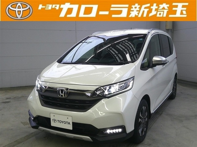 フリード 1.5 e:HEV クロスター 