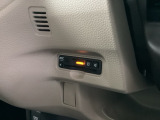 ETC車載器付。ETCが使用可能な道路通行料はキャッシュレスでスマートに走行できます。再セットアップして納車致します。