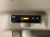 いまや快適なカーライフに欠かせないETCが付いています。