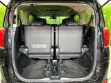 普段のお買い物や通勤、送迎等に十分な荷室スペースを確保しております。セカンドシートを倒すと、大きな荷物の積載も可能です♪