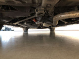 下廻りの状態です(車両後方から)