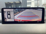 360度ビューモニター 4つのカメラで前後左右、俯瞰映像を表示、ドライバーからは見えない領域の危険認知をサポートするシステム搭載!