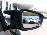 車線変更の注意表示も装備しておりますので安心してドライビングを楽しむことができます!