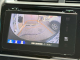 バックカメラのお写真です。駐車が苦手な方でも楽に駐車が行えますね♪