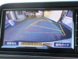 バックガイドモニターで、後方を確認しながら安心して駐車することができます。運転初心者も熟練者も必須の機能ですよ!