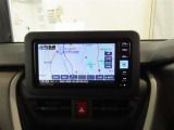 ダイハツ純正ナビ装備!地図描写は文字も道もクリアで見やすく、滑らかに表示します。これさえあればもう道に迷わないですみますね♪フルセグで地上波デジタル放送TVもバッチリ綺麗に見れちゃいます♪