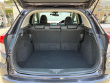 後席を格納すると、これだけの広さが!シーンに合わせたシートアレンジで、大きな荷物も積むことが出来ます♪