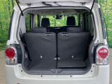 普段のお買い物や通勤、送迎等に十分な荷室スペースを確保しております。セカンドシートを倒すと、大きな荷物の積載も可能です♪