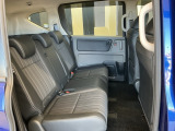 2列目シートも広々としていて、座りやすいです。