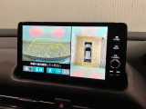 【バックカメラ】リバースにするだけで映ります、後方の安全確認や、狭い駐車場での車庫入れ、雨の日や夜間など視界の悪い時に便利です!安全にバックする為には欠かせない装備です。