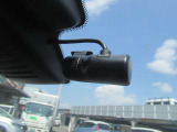 もし事故を起こしてしまったら・・運転中の映像と音を記録するドライブレコーダーです!万が一の備えに☆ドライブの思い出に☆