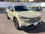 ホンダ独自のセンタータンクレイアウトが可能にする多彩なシートアレンジは、大きな荷物を積み込む日も、後席でゆったりと過ごす日も、その時の用途に合わせて柔軟に空間を形変えてくれるはず。