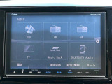 【ディスプレイオーディオ】スマホに接続すれば「Apple CarPlay」または「Android Auto」から、アプリのナビや電話・メッセージ・音楽などが利用できます。