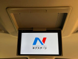 【フリップダウンモニター】大画面モニターで後席でもエンタメをお楽しみいただけます。小さなお子様にも大人気の装備です♪