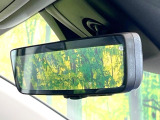 【デジタルインナーミラー】後席の大きな荷物や同乗者で後方が確認しづらい時でも安心!カメラが撮影した車両後方の映像をルームミラー内に表示。クリアな視界で状況の確認が可能です!