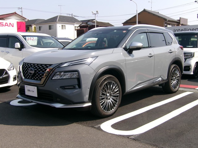 エクストレイル 1.5 AUTECH e-4ORCE 4WD