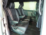 後部座席も綺麗・清潔に仕上げております。