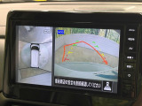 【アラウンドビューモニター】専用のカメラにより、上から見下ろしたような視点で360度クルマの周囲を確認することができます☆死角部分も確認しやすく、狭い場所での切り返しや駐車もスムーズに行えます。