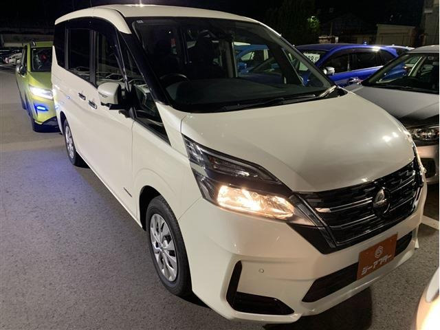 セレナ 2.0 XV 後期型 禁煙車 純正ナビ フルセグ