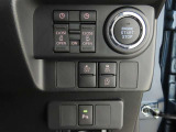両側電動のスライドドアで楽々スムース!運転席からも開閉の操作もできます♪キーのスイッチひとつで自動開閉できる便利な機能もついてます♪