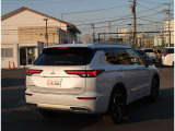 アウトランダー PHEV 2.4 P 4WD 