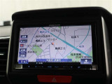【メモリーナビゲーション】です!操作が分かりやすく簡単です。DVDやCDも再生できてドライブも一段と楽しくなりますね♪