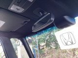 Hondaセンシング搭載!ミリ波レーダーと単眼カメラで、クルマの前方の状況を認識。ブレーキやステアリングの制御技術と協調し、安心・快適な運転や事故回避を支援する先進のシステムです!