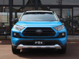 力強いフロントフェイスが魅力のRAV4アドベンチャー!存在感のある一台です。