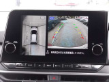 ★アラウンドビューモニター装備ですので、バックや縦列駐車の際に上から見た映像があなたを安心サポート!一度使ったらやめられない!