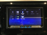 メモリーナビにフルセグTV機能あり。 ドライブや旅行に欠かせない装備です。