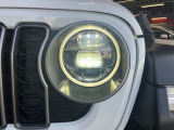 ライトは、LEDヘッドライトとなっており夜間走行時も明るく照らしてくれます!