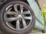 【14インチアルミホイール】外観にマッチしたアルミホイールを装着しております。各種アルミホイールや、スタッドレスタイヤも取扱いしております。是非ご相談ください♪