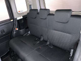 こちらは後部座席です!ゆったりと過ごしやすいかと思います☆